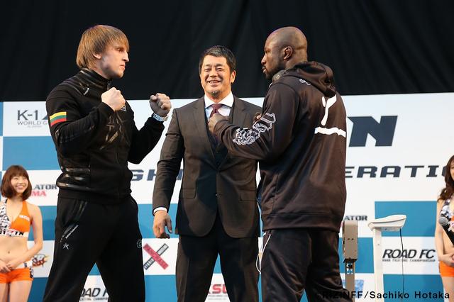 画像3: 31日「IZAの舞」出場選手が「格闘技EXPO」にて公開計量