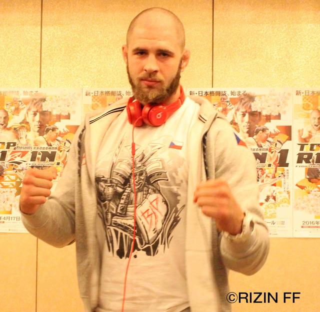 画像: ◼︎イリー・プロハースカ「年齢差は気にしていません完全に勝利を狙います」 第14試合 スペシャルワンマッチ(MMAルール 110kg契約)vs 藤田和之