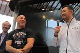 画像2: 『トップ Presents RIZIN.1』開幕直前イベント開催
名古屋市大須商店街に大勢のファンが集結!