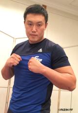 画像: ミョン・ヒョンマン