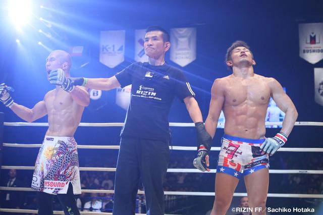 画像8: 第8試合 RIZIN MMAルール:1R10分 2R5分 62.0kg契約
才賀紀左衛門vs山本アーセン
Cygames presents RIZIN FIGHTING WORLD GP 2016 無差別級トーナメント 開幕戦