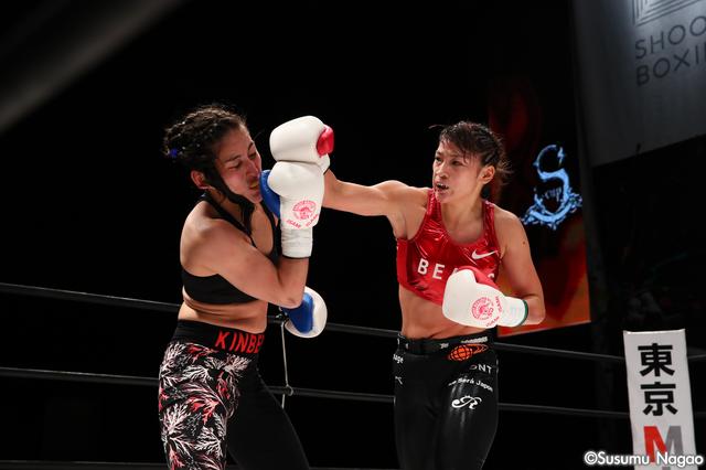 画像10: 『SHOOT BOXING WORLD TOURNAMENT S-cup 2016』
”絶対女王”RENA勝利! ベネットはダウン奪うも1回戦敗退。