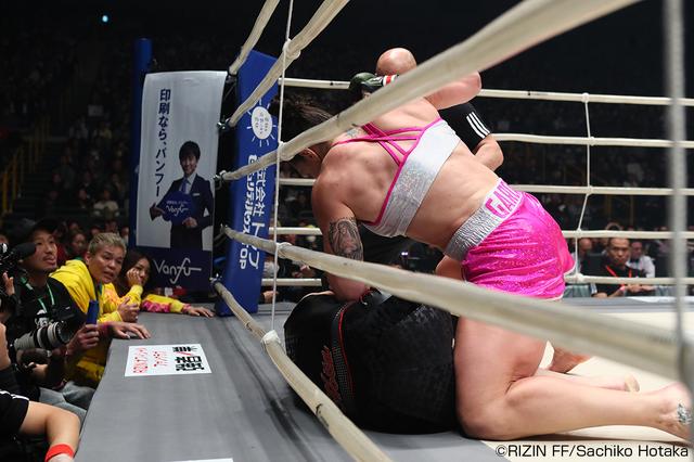 画像5: 第5試合 ギャビ・ガルシア vs. 堀田祐美子(試合結果詳細)Cygames presents RIZIN FIGHTING WORLD GP 2016 無差別級トーナメント Final ROUND