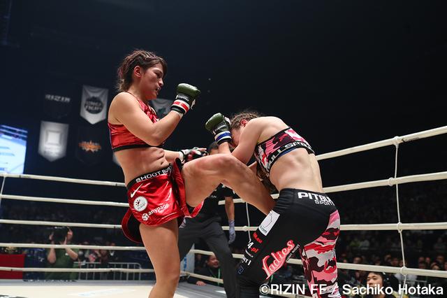 画像9: 第8試合 RENA vs. ハンナ・タイソン(試合結果詳細)Cygames presents RIZIN FIGHTING WORLD GP 2016 無差別級トーナメント Final ROUND