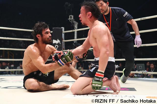 画像14: 第10試合 川尻達也 vs. クロン・グレイシー(試合結果詳細)Cygames presents RIZIN FIGHTING WORLD GP 2016 無差別級トーナメント Final ROUND
