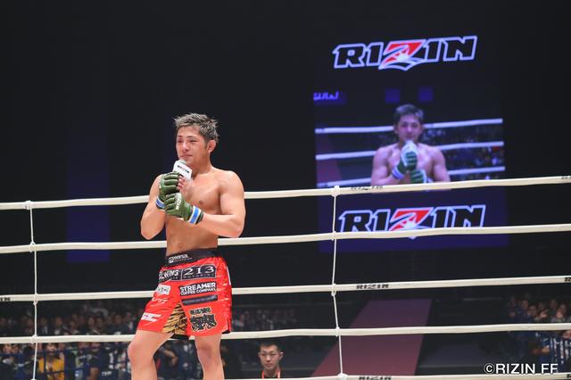 画像9: 注目を集めるRIZINフライ級戦線に、第3代ZSTフライ級王者・伊藤盛一郎が参戦。新世代ファイター、才賀紀左衛門と激突する!