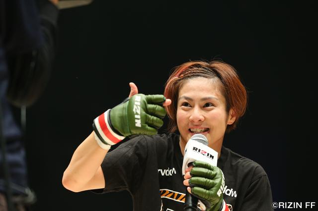 画像7: 女子格闘技の黎明期、そしてSMACK GIRLの代表選手だった石岡沙織がDEEP JEWELSでの活躍と実績をひっさげてRIZIN初参戦。スイスのストライカー、ベスターレ・キシャーを迎え撃つ。