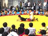 画像3: リオ五輪銀メダリストの太田忍が200人のちびっこたちにレスリングを指導!第2回RIZINレスリングキャンプ大盛況!!