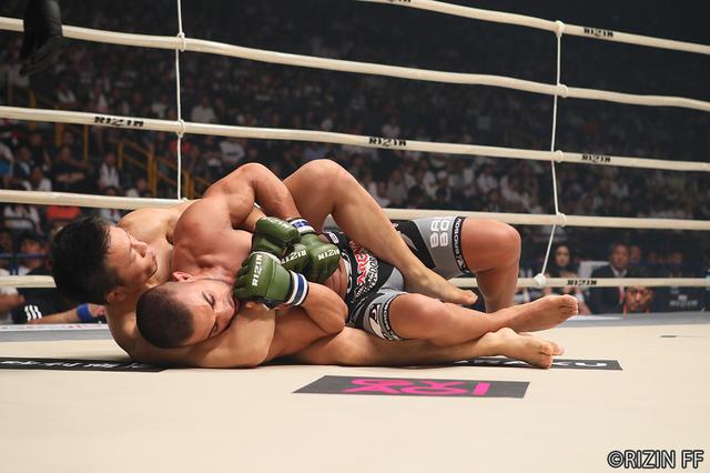 画像6: 第3試合 石橋 佳大 VS. カリッド・タハ(試合結果詳細)RIZIN FIGHTING WORLD GRAND-PRIX 2017 バンタム級トーナメント 1st ROUND -夏の陣-
