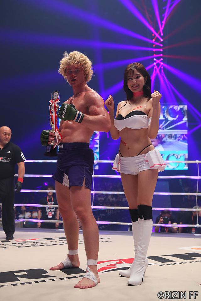 画像8: 第1試合 テオドラス・オークストリス VS. カール・アルブレックソン(試合結果詳細)RIZIN FIGHTING WORLD GRAND-PRIX 2017 バンタム級トーナメント 1st ROUND -夏の陣-