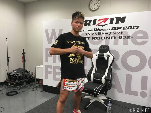 画像: ──キックとMMAを交互にやっている状況に満足していますか? 海外でもネットやフォーラムで議論が盛り上がっていて、天心選手がこのままでいいのかと。最終的にMMAに絞る覚悟はあるんですか?