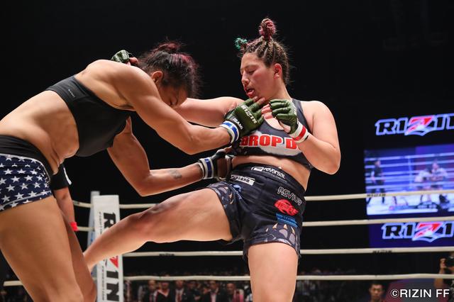 画像1: KINGレイナ、MMAデビュー戦の相手に「微妙な試合」!