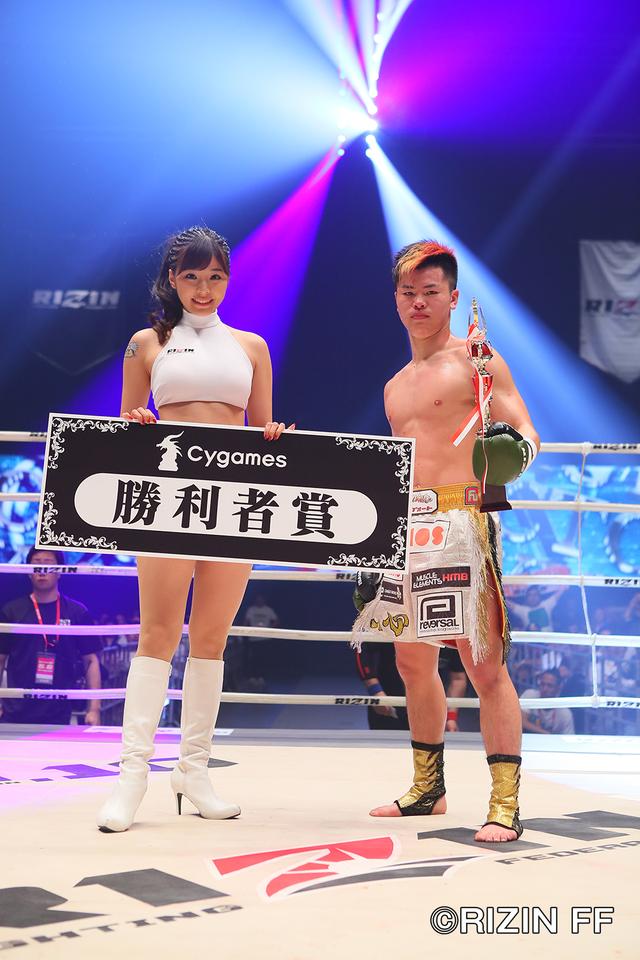 画像7: 中村が意地を見せるも那須川が完勝 そしてRIZINキック王座創設を提言!