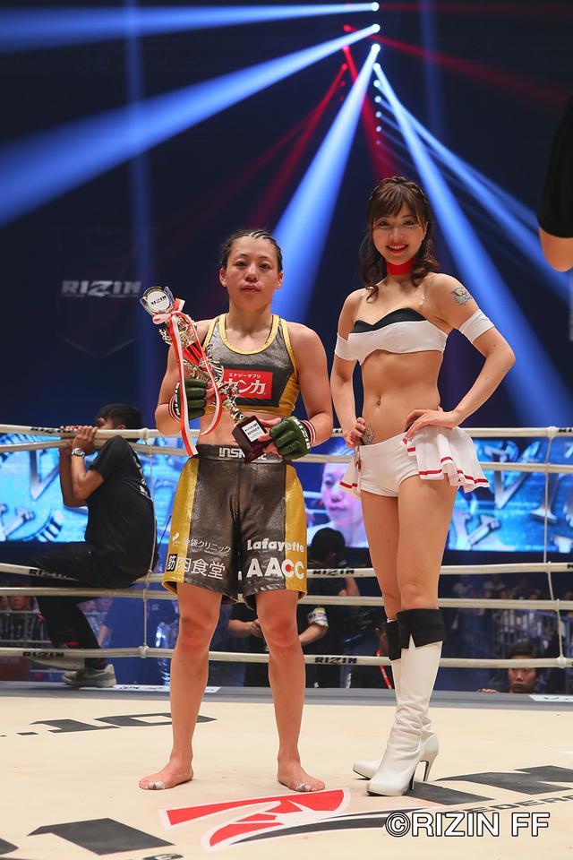 画像7: “世界の浜崎”がついに降臨して勝利! ガルシアもRIZIN女子の意地を見せた!