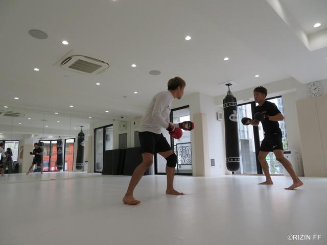 画像2: 【公開練習】
『RIZIN.13』朝倉未来、朝倉海が公開練習!!