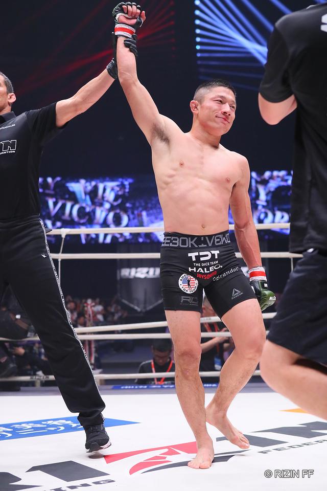 画像7: ROUND 1