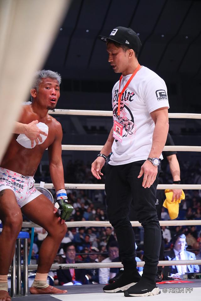 画像1: ROUND 2