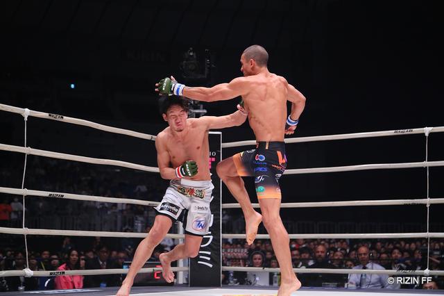 画像1: ROUND 1