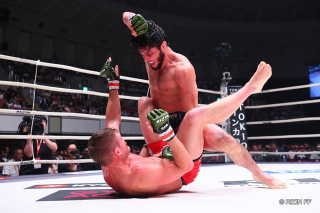画像3: ROUND 2