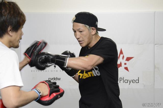 画像: 「石渡選手の穴も何個か見つけているので、15分間そこを攻めていく」RIZIN.17に出場する佐々木憂流迦が公開練習を実施!