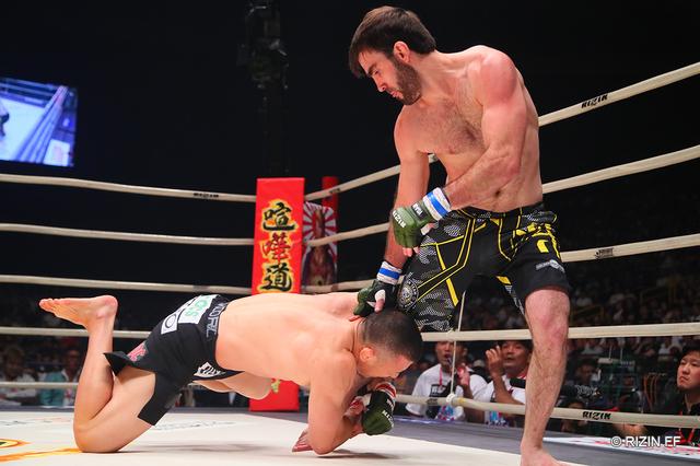 画像3: ROUND 1