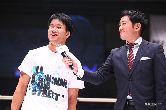画像: 勝利者インタビュー