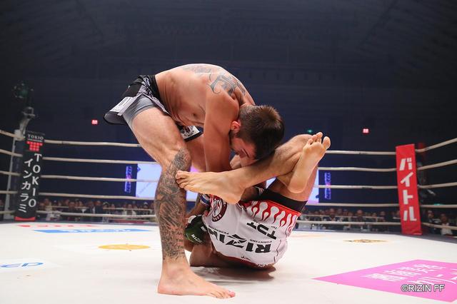 画像3: ROUND 1