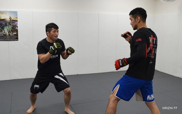 画像3: 石渡「つまらない試合になったら僕のせいではないです」BELLATOR JAPAN / RIZIN.20 参戦の石渡伸太郎と越智晴雄が公開練習!