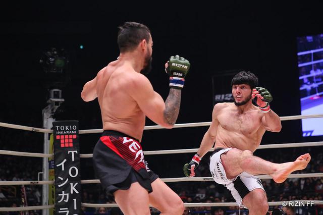 画像3: ROUND 1