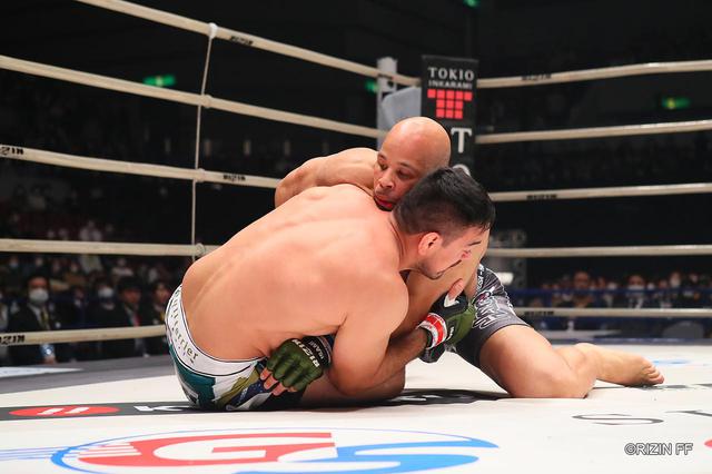 画像3: ROUND 1