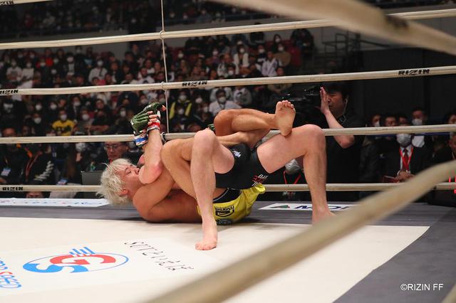 画像7: ROUND 1