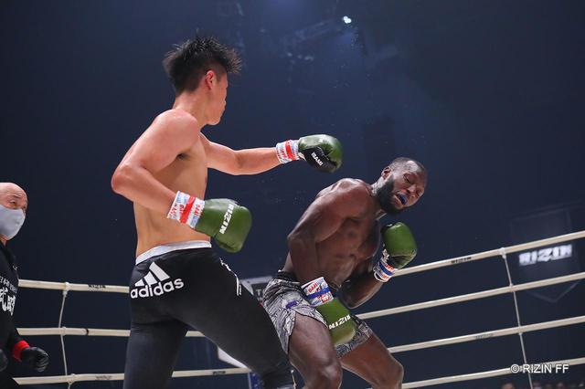 画像3: ROUND 3
