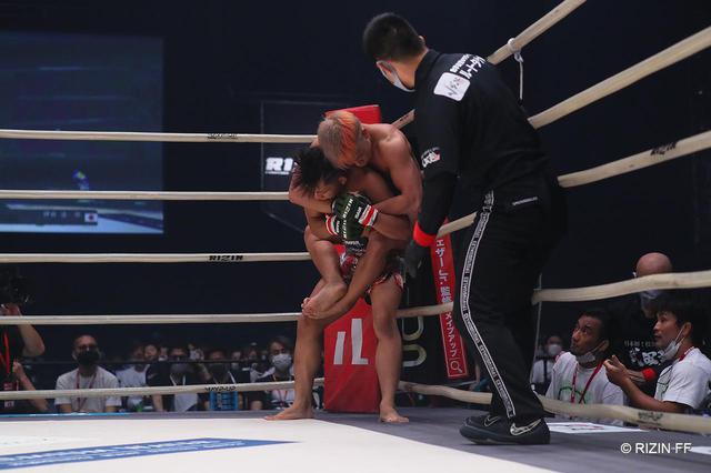 画像3: ROUND 1