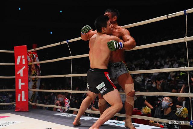 画像1: ROUND 2