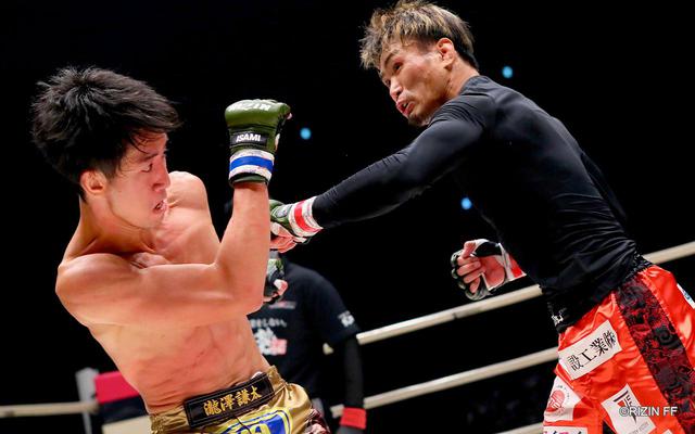 画像1: 見ているだけでお腹が痛くなる!激しいボディの打ち合い