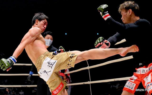 画像5: やられたら蹴り返す!ポイントは瀧澤の右の蹴り