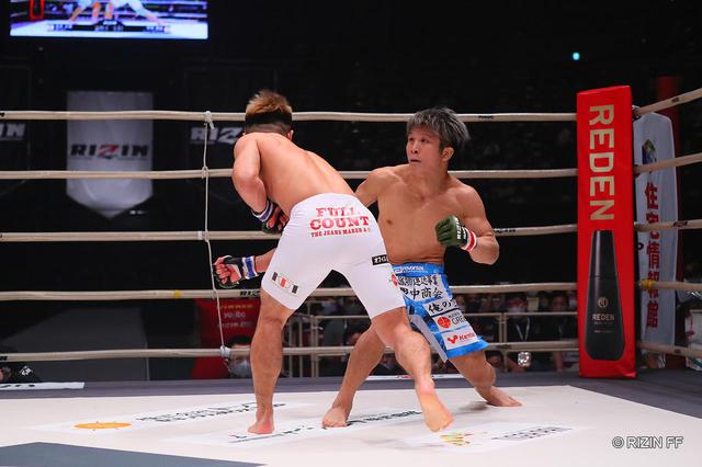 画像2: ROUND 1