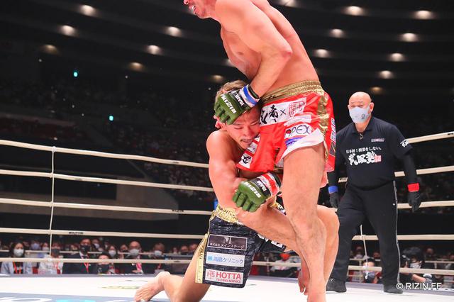 画像4: ROUND 3