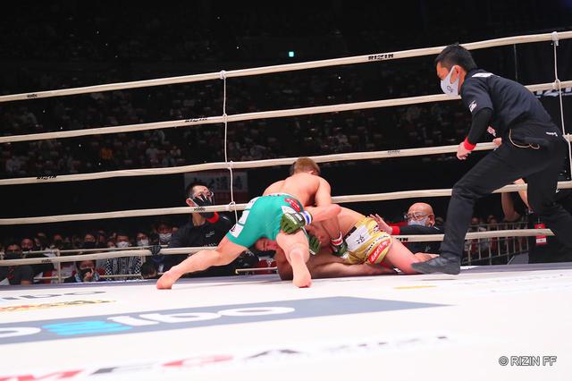 画像3: ROUND 3