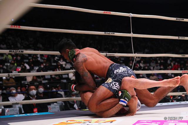 画像2: ROUND 1