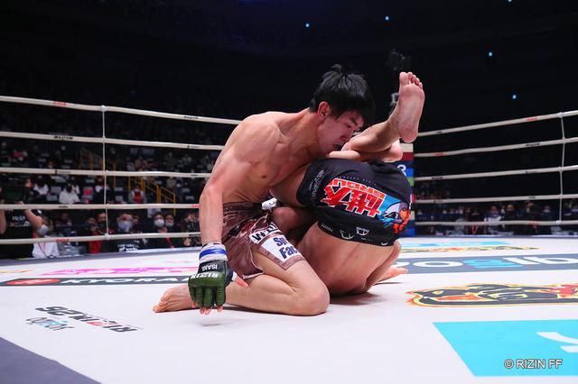 画像3: ROUND 1