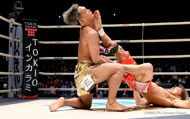 画像5: まさに異種格闘技戦?!寝技の所vs.レスリング太田の攻防