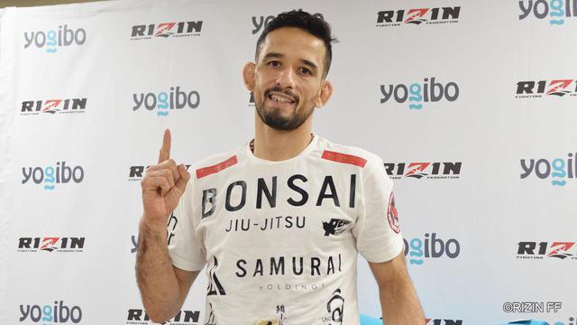 画像: クレベル「すごい良い試合でした。摩嶋、ありがとう」