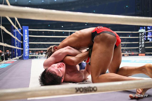 画像6: ROUND 3