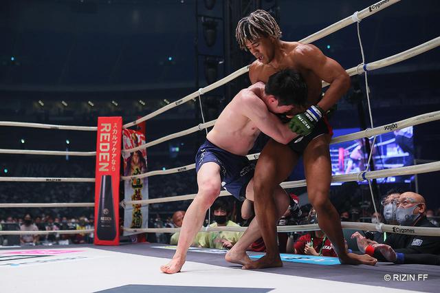 画像1: ROUND 2