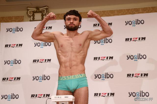 画像2: Fight #3 - 66.0kg: Yutaka Saito (65.70kg) vs Vugar Karamov (65.60kg)