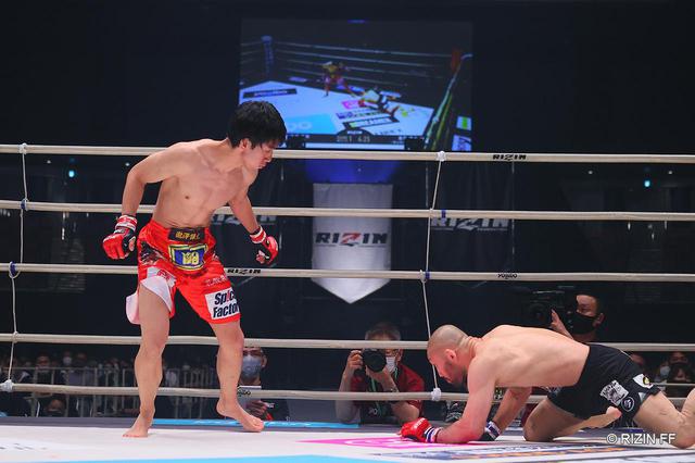 画像2: ROUND 1