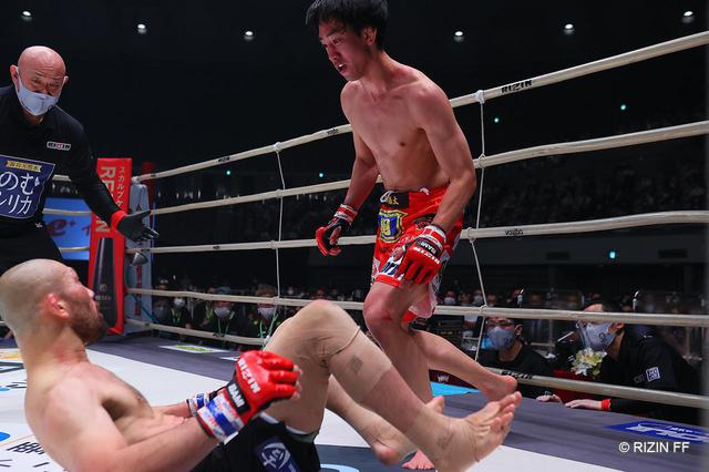 画像8: ROUND 3