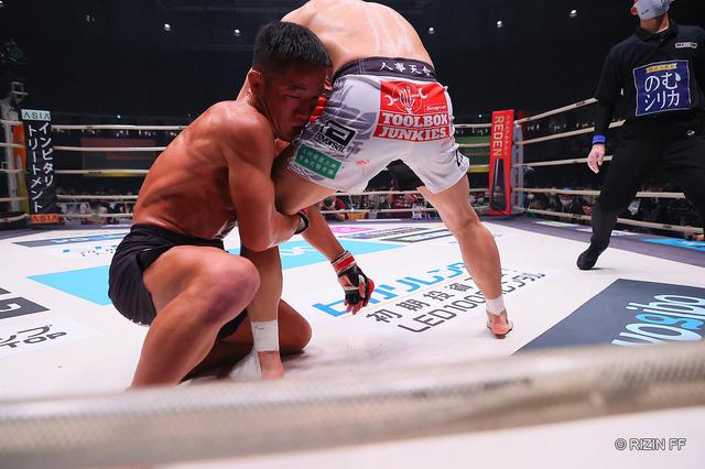画像2: ROUND 3