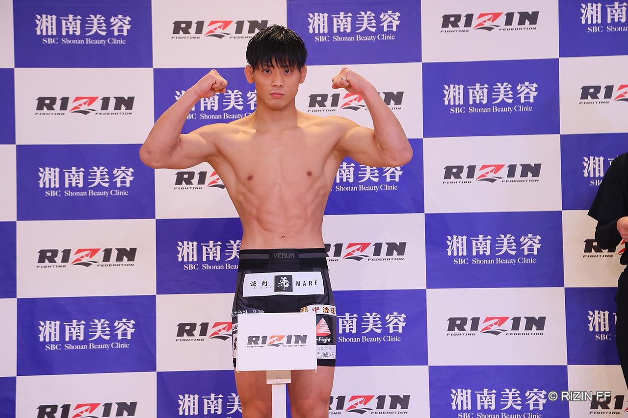 弥益ドミネーター聡志vs.萩原京平を含む、全選手が計量クリア！湘南